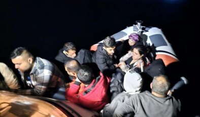 Çanakkale’de 11 kaçak göçmen kurtarıldı