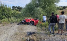 Çanakkale’de otomobil şarampole yuvarlandı: 3 yaralı