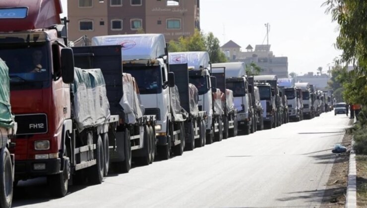 Mısır’dan Gazze’ye yardım tırları geçişine izin verildi
