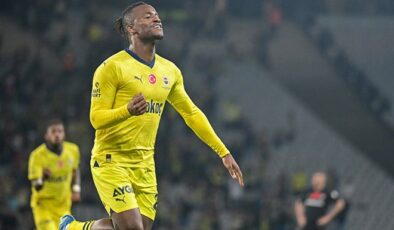 Batshuayi Aslan oldu