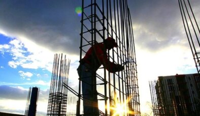 Güven Endeksi hizmet, perakende ticaret ve inşaat sektörlerinde düştü