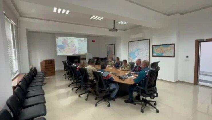 İçişleri Bakanı: 63 Göçmen Kaçakçılığı Organizatörü Yakalandı