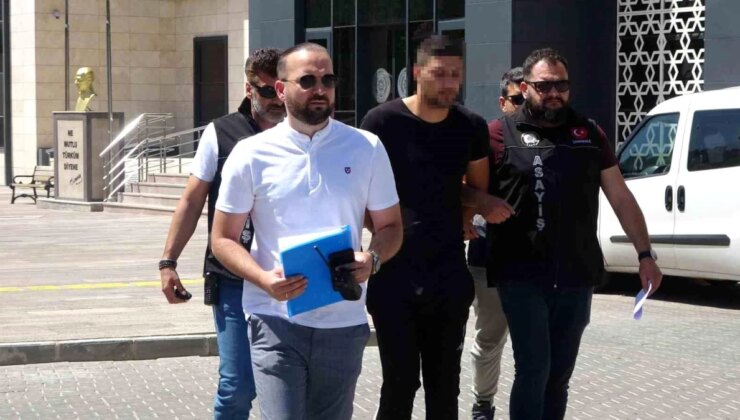 Çanakkale’de Kayınpederini Bıçaklayarak Öldüren Şahıs Tutuklandı