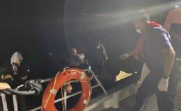 Çanakkale’de 21 Düzensiz Göçmen Kurtarıldı