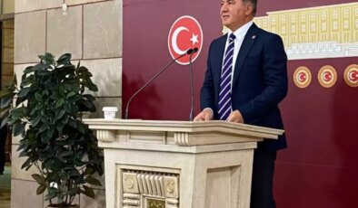 CHP’li Murat Emir: Okullardaki Temizlik Sorununa Dikkat Çekti