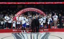 Cumhurbaşkanı Erdoğan, Anadolu Efes’e 37. Erkekler Cumhurbaşkanlığı Kupası’nı Verdi