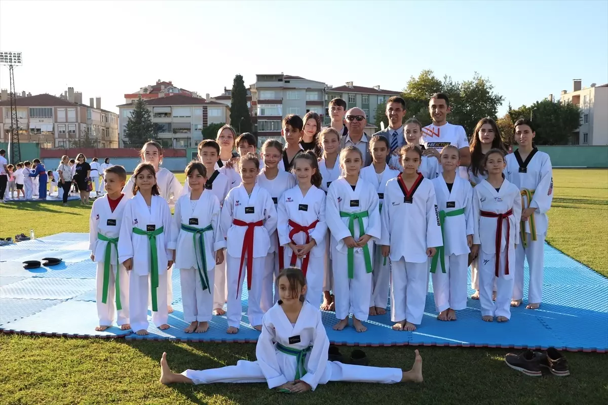 Lüleburgaz’da Avrupa Spor Haftası Etkinlikleri ve Üniversiteli Aile Desteği