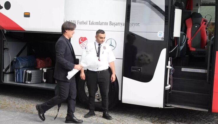 A Milli Futbol Takımı İzlanda’ya Gitti