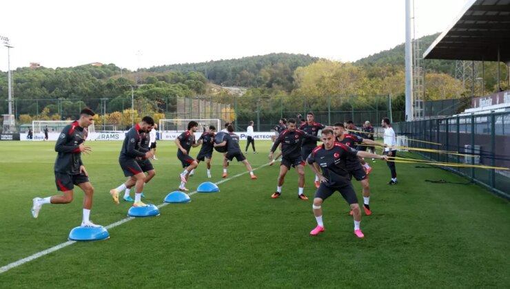 A Milli Takım, Karadağ Maçı Hazırlıklarını Sürdürüyor