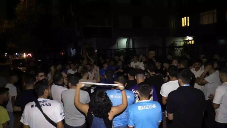 Adana Demirspor Taraftarından Başkan Sancak’a Protesto