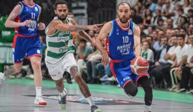 Anadolu Efes, Bursaspor Basketbol’u 99-78 Yendi