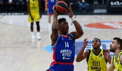Anadolu Efes’te forma giyen Stanley Johnson’ın evini kurşunladılar
