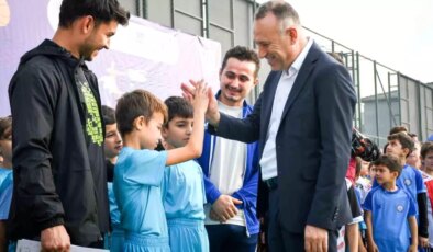 Balıkesir’de 9-10 Yaş Can Cangök Futbol Turnuvası Başladı