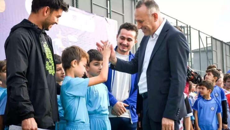 Balıkesir’de 9-10 Yaş Can Cangök Futbol Turnuvası Başladı