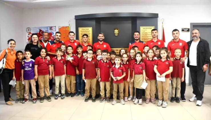 Balıkesirspor’dan Öğrencilere Unutulmaz Ziyaret