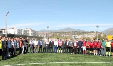 Camiler ve Din Görevlileri Haftası Turnuvasında Şampiyon Çine Müftülüğü