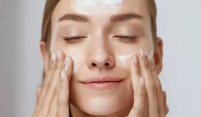 Cilt bakımında E vitamini nasıl kullanılır? E vitamini yüze nasıl sürülür?