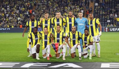 Fenerbahçe, Manchester United ile 1-1 Beraber Kaldı