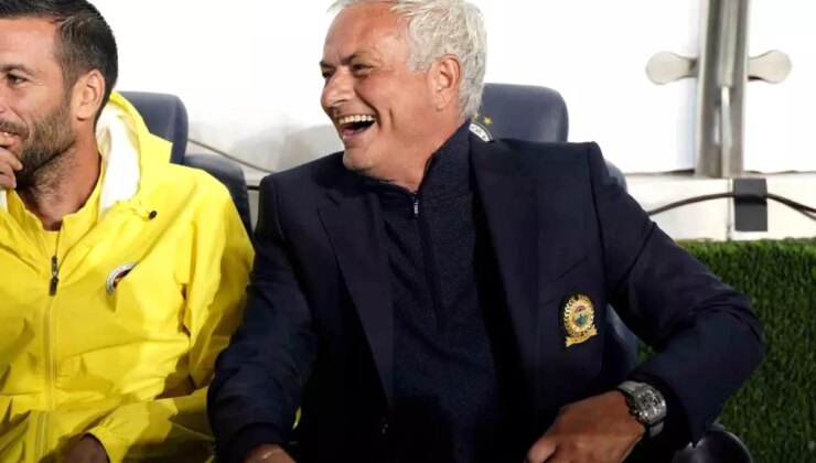 Fenerbahçe, Manchester United Karşısında Değişikliklerle Sahaya Çıktı