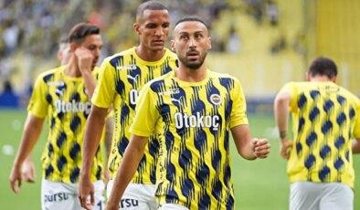 Fenerbahçe, Mourinho yönetiminde puan kaybı yaşıyor
