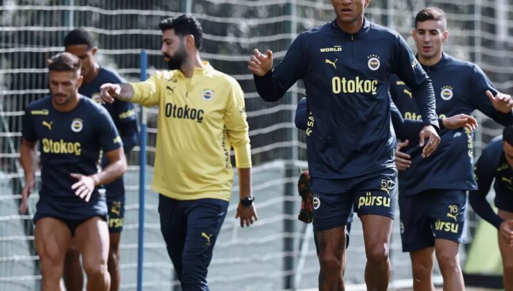 Fenerbahçe, Samsunspor Maçı İçin Hazırlıklarını Sürdürüyor