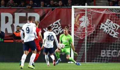 Fenerbahçe, Twente ile Berabere Kalarak Puanını 4’e Yükseltti