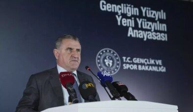 Gençlerle Sivil Anayasa Buluşması Düzenlendi