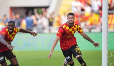 Göztepe, Sivasspor’u İlk Yarıda 2-0 Geçti