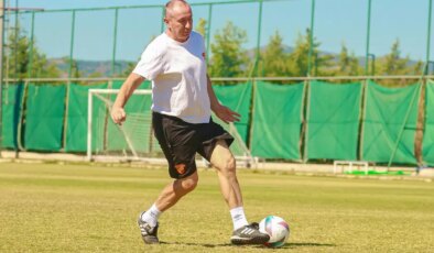 Göztepe’nin Başarılı Teknik Direktörü Stanimir Stoilov
