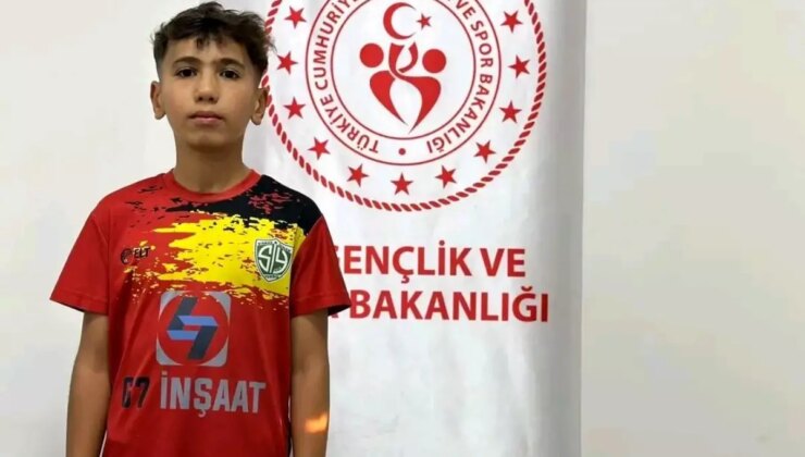 Hamza Yalçın Galatasaray’dan Davet Aldı
