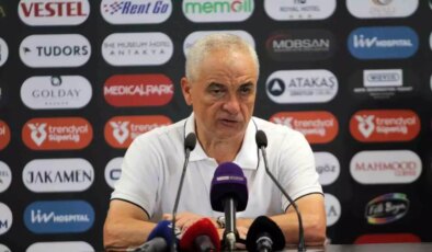 Hatayspor Teknik Direktörü Rıza Çalımbay: “En büyük hatamız kornerden gol yemek”