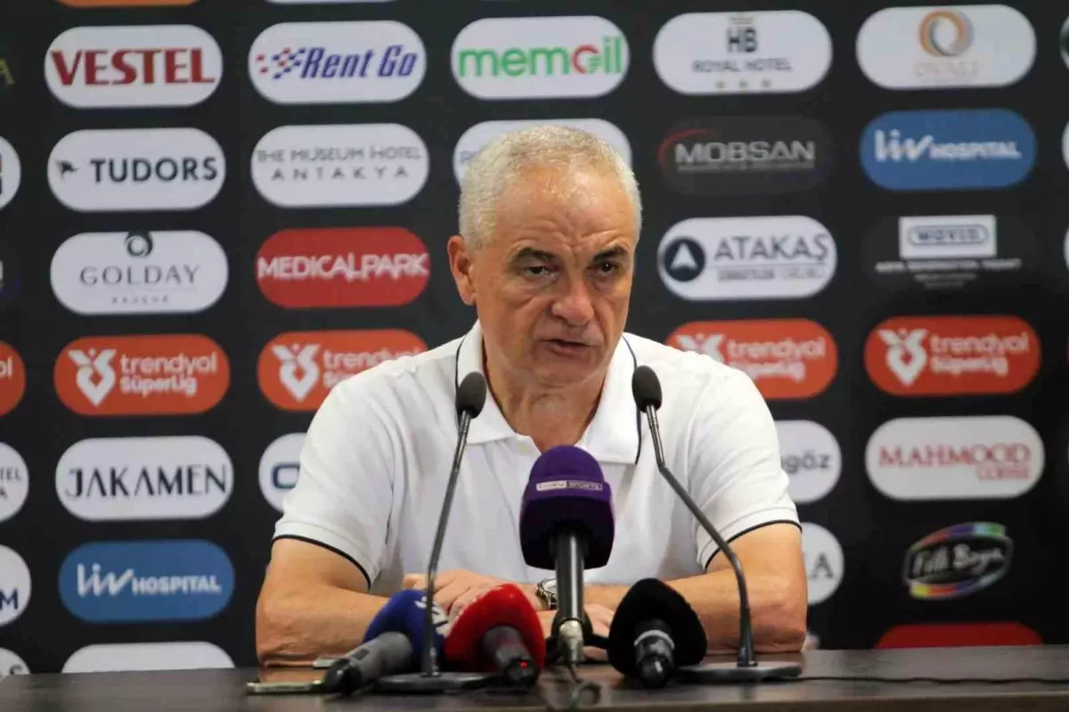 Hatayspor Teknik Direktörü Rıza Çalımbay: “En büyük hatamız kornerden gol yemek”