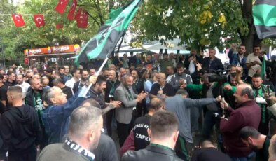 Kocaelispor’dan Moral Yemeği ve Taraftar Yürüyüşü