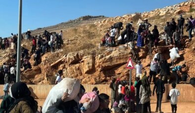 Lübnan’da Yerinden Edilenler İçin Barınaklar Kuruluyor