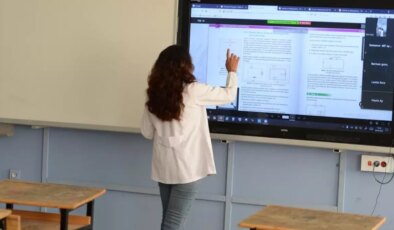 Milyonlarca öğretmeni yakından ilgilendiren teklif Meclis’ten geçti
