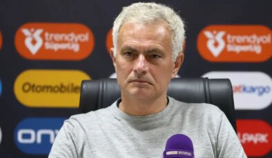 Mourinho’dan basına zehir zemberek tepki: Sürekli ağlıyorsunuz