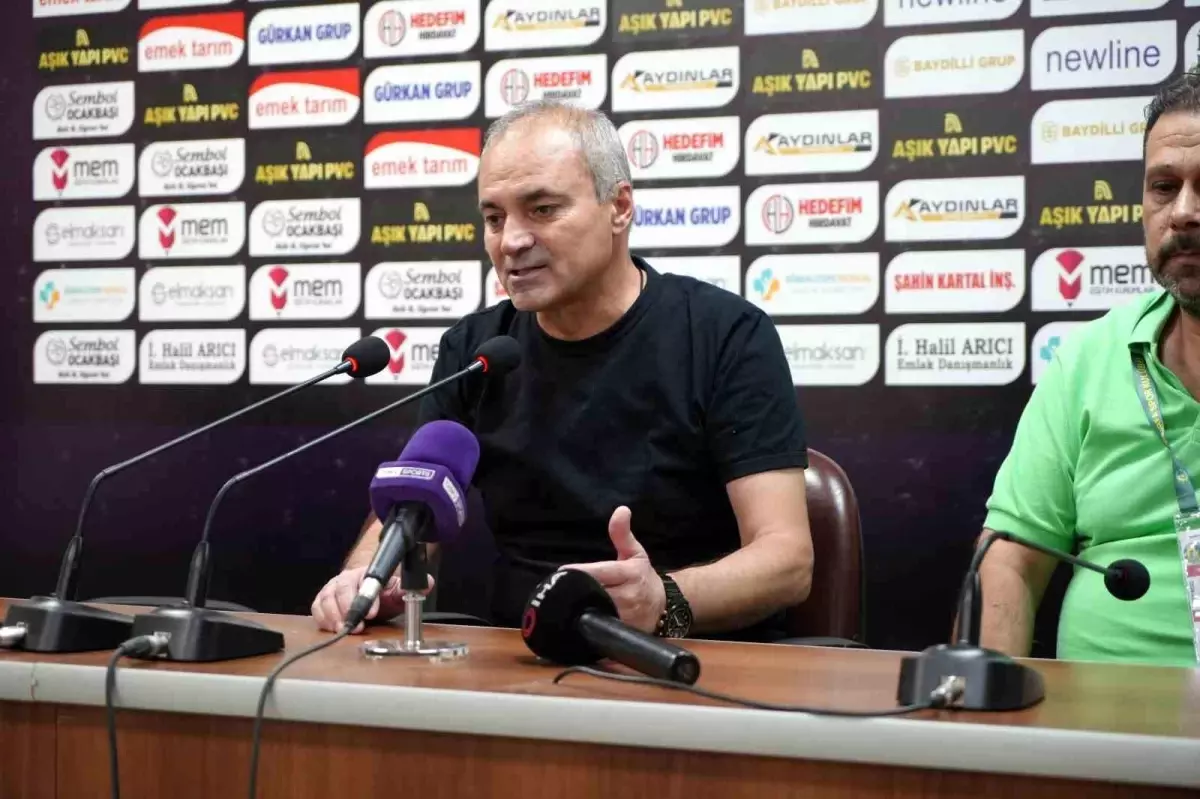 Şanlıurfaspor’un Teknik Direktörü Erkan Sözeri’den Önemli Açıklamalar