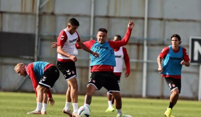 Sivasspor, Hatayspor Maçı İçin Hazırlıklarını Sürdürüyor