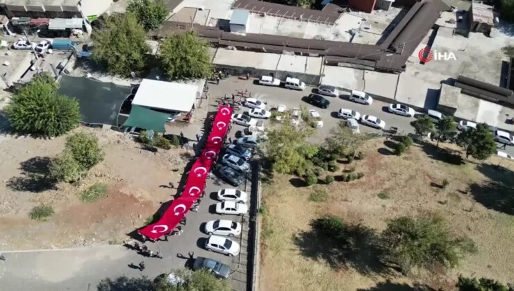 Siverek’te Cumhuriyetin 101. Yılı İçin Dev Bayrak Töreni