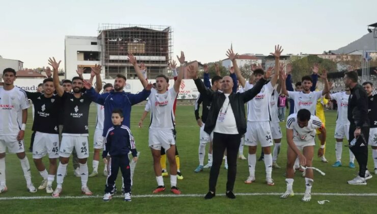 Somaspor, Nazillispor’u 2-0 ile Geçerek Rahatladı