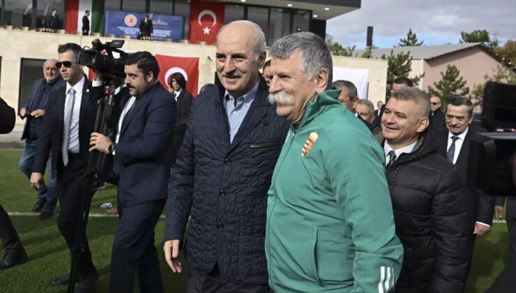 TBMM Başkanı Numan Kurtulmuş, Türk-Macar Futbol Dostluk Maçını İzledi