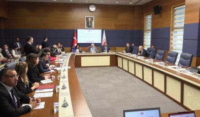 TBMM Çocuk Hakları Alt Komisyonu, Dijital Mecralarda Çocukları Bekleyen Tehditlere Dikkat Çekti