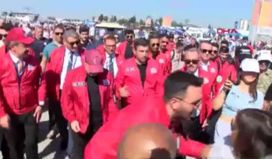 TBMM Heyeti TEKNOFEST Adana’da Genç Girişimcilerle Buluştu