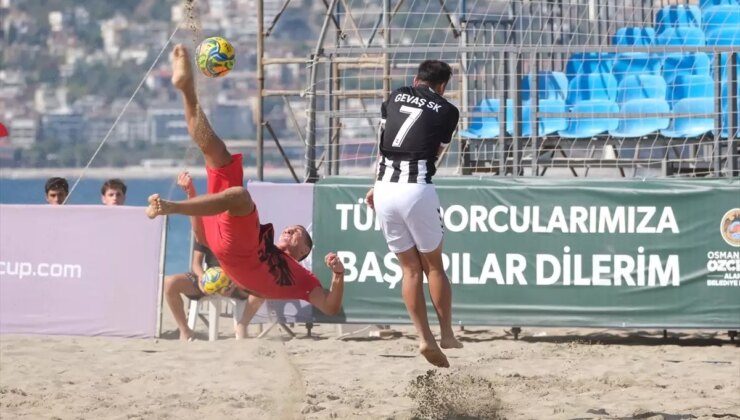 TFF Plaj Futbolu Ligi Süper Finalleri Alanya’da Başladı