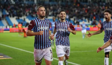 Trabzonspor, Başakşehir’i Uzatmalarda Geçti