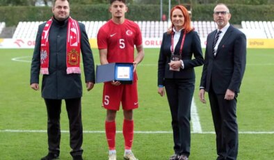 U20 Milli Takım’da Emirhan Başyiğit, Polonya maçında maçın oyuncusu seçildi