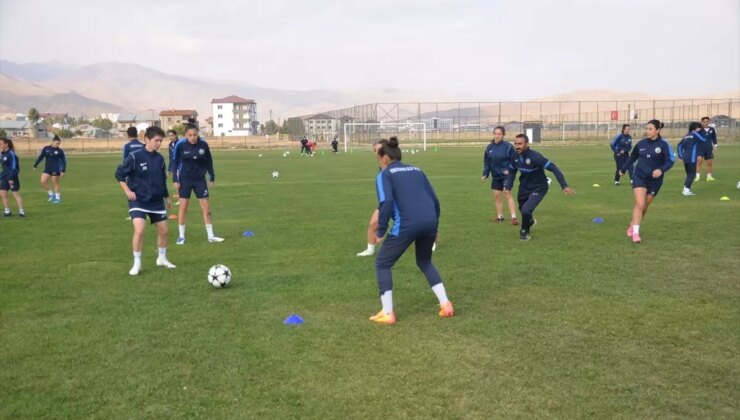 Yüksekovaspor Kadın Futbol Takımı, Süper Lig Hedefiyle Sezona Hazır