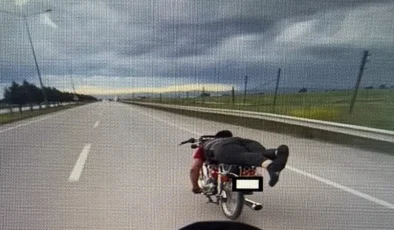 Çanakkale Biga’da Trafikte Tehlikeli Hareketler Yapan Motosiklet Sürücüleri Gözaltına Alındı