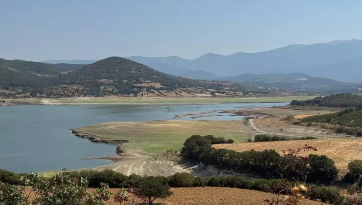 Çanakkale’de Olağanüstü Kuraklık: Barajlar Alarm Veriyor, Tarımda Verim Düştü
