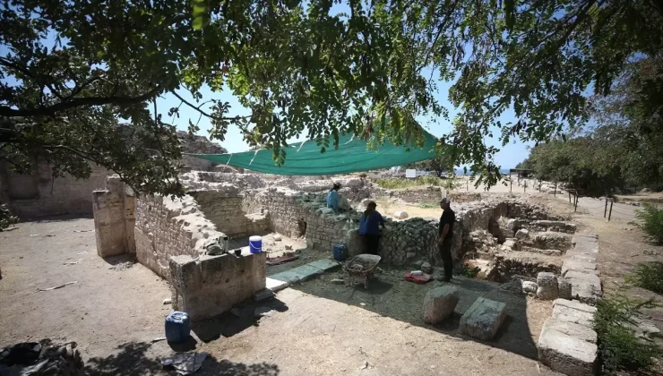 Çanakkale’de Alexandria Troas Antik Kenti’nde Odeon ve Çarşı Gün Yüzüne Çıkarılıyor
